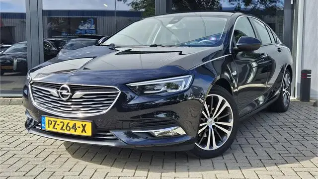 Photo 1 : Opel Insignia 2017 Petrol