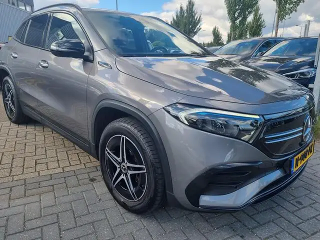 Photo 1 : Mercedes-benz Eqa 2021 Électrique