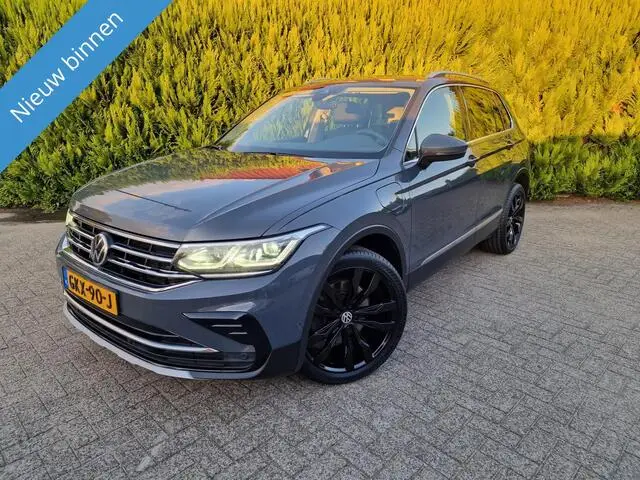 Photo 1 : Volkswagen Tiguan 2021 Hybrid