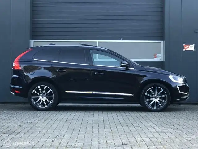 Photo 1 : Volvo Xc60 2016 Diesel