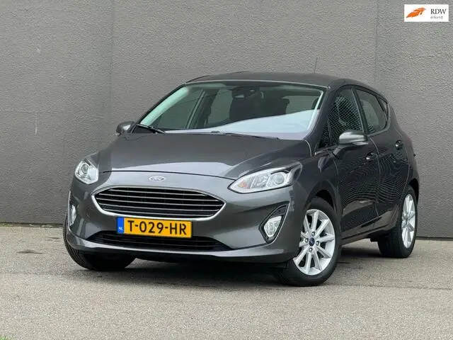 Photo 1 : Ford Fiesta 2018 Petrol