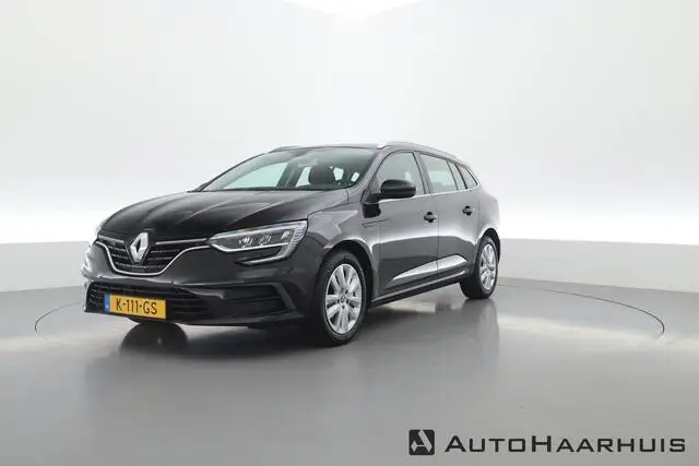 Photo 1 : Renault Megane 2021 Essence