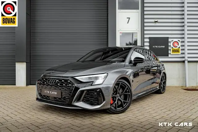 Photo 1 : Audi Rs3 2023 Essence