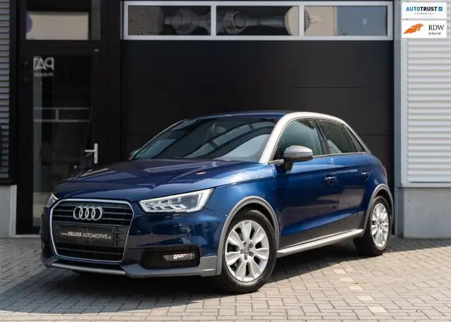 Photo 1 : Audi A1 2017 Petrol