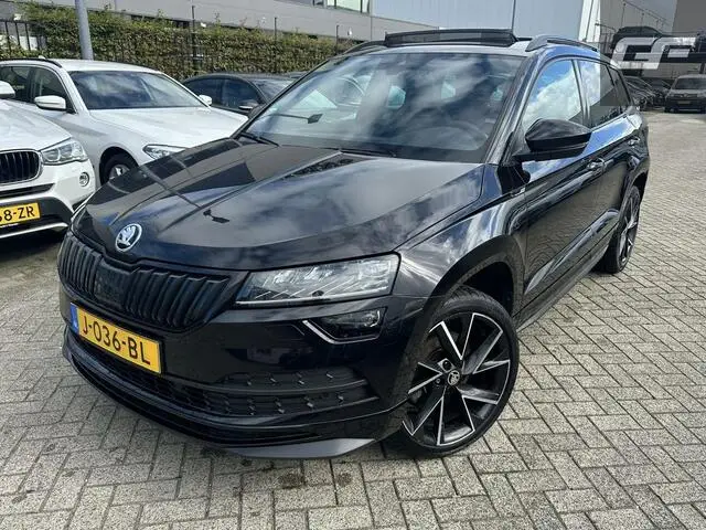 Photo 1 : Skoda Karoq 2020 Petrol