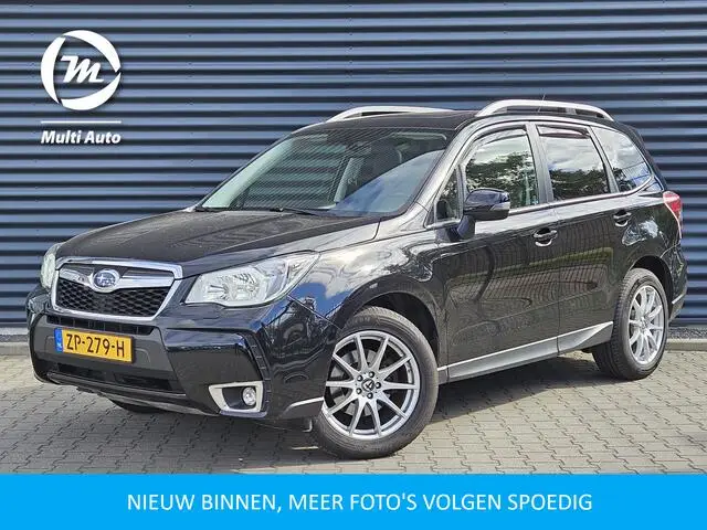 Photo 1 : Subaru Forester 2015 Petrol