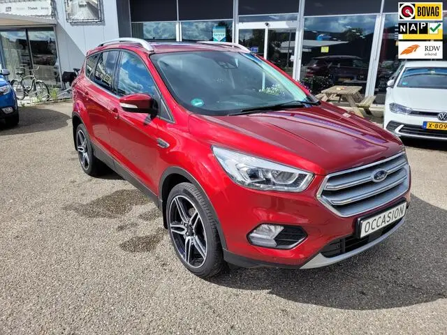 Photo 1 : Ford Kuga 2018 Essence