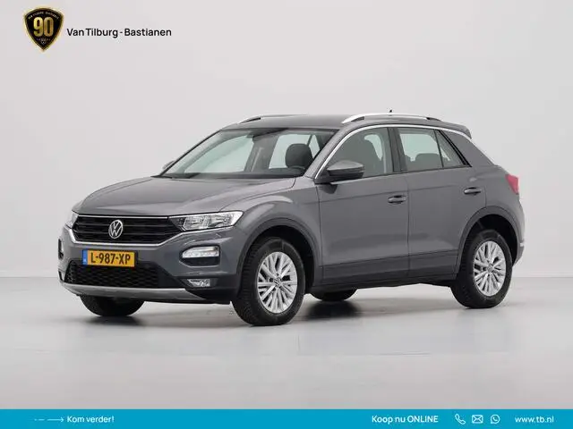 Photo 1 : Volkswagen T-roc 2021 Essence