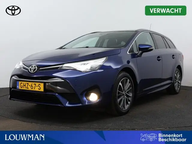 Photo 1 : Toyota Avensis 2015 Essence