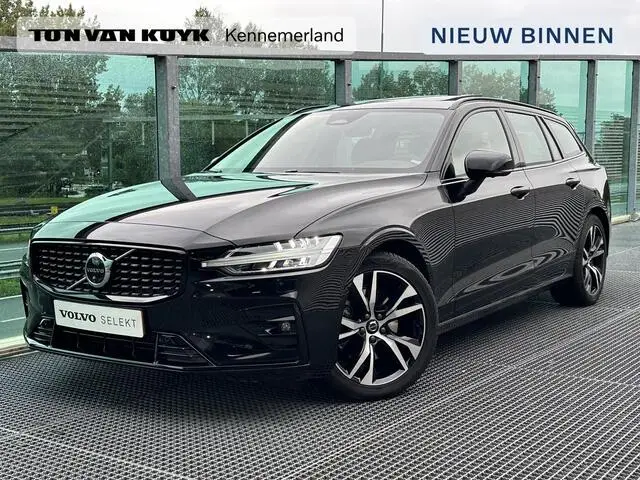 Photo 1 : Volvo V60 2023 Hybrid