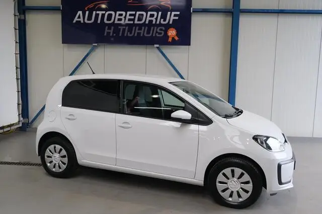 Photo 1 : Volkswagen Up! 2021 Essence