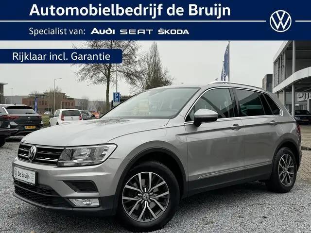 Photo 1 : Volkswagen Tiguan 2017 Petrol