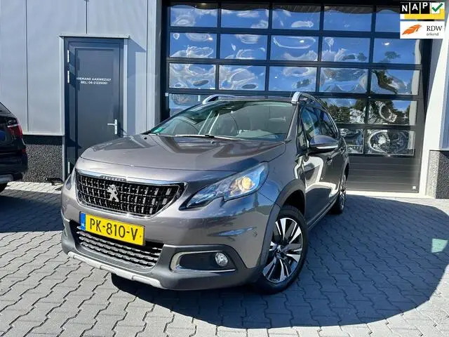 Photo 1 : Peugeot 2008 2017 Essence