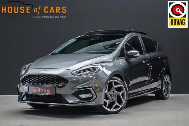 Photo 1 : Ford Fiesta 2018 Petrol