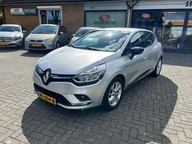 Photo 1 : Renault Clio 2017 Essence