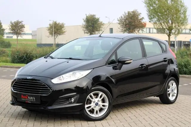 Photo 1 : Ford Fiesta 2015 Essence