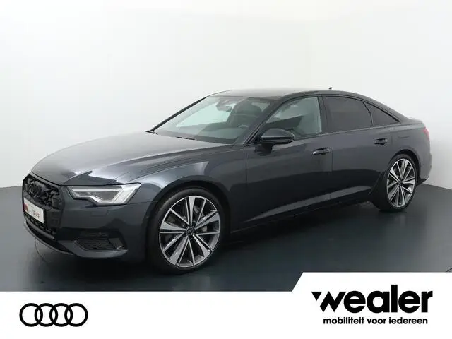 Photo 1 : Audi A6 2024 Hybrid