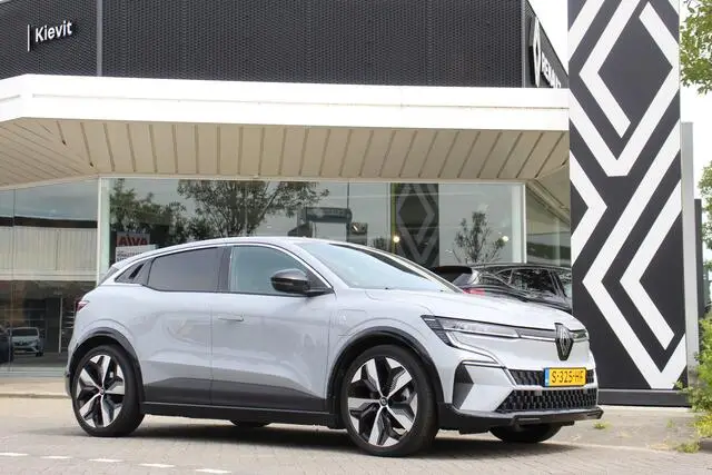 Photo 1 : Renault Megane 2023 Electric