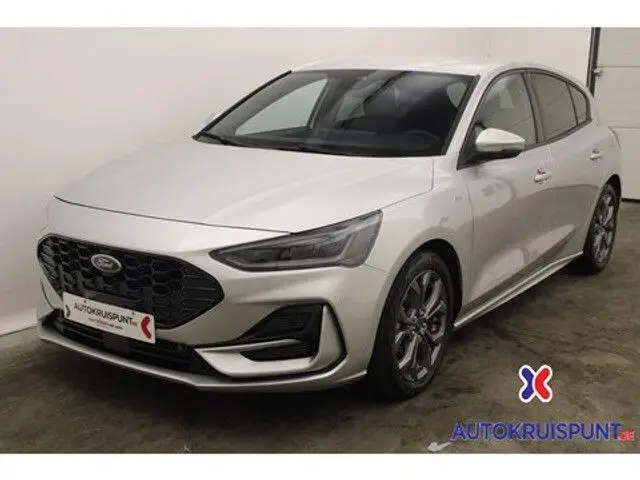 Photo 1 : Ford Focus 2023 Petrol