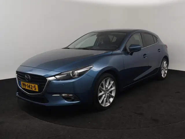 Photo 1 : Mazda 3 2017 Petrol