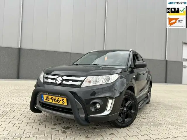 Photo 1 : Suzuki Vitara 2016 Petrol