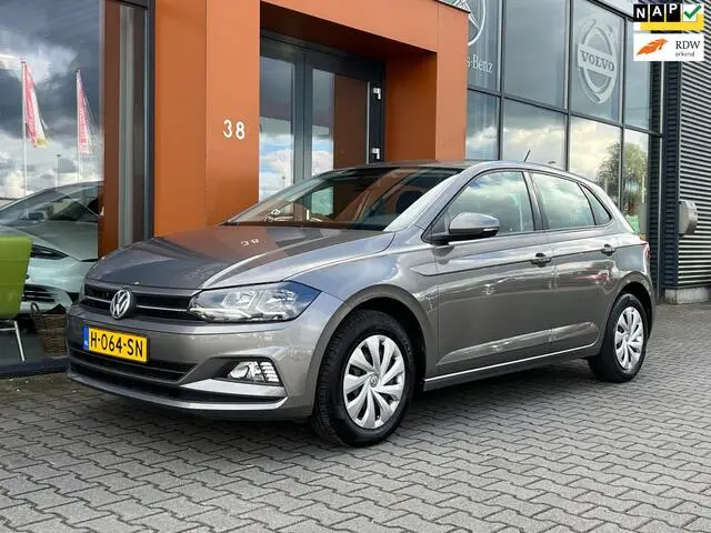 Photo 1 : Volkswagen Polo 2020 Petrol