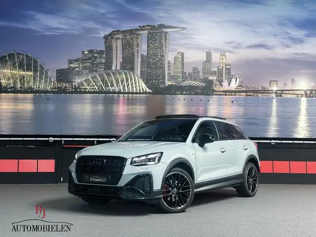 Photo 1 : Audi Q2 2021 Essence