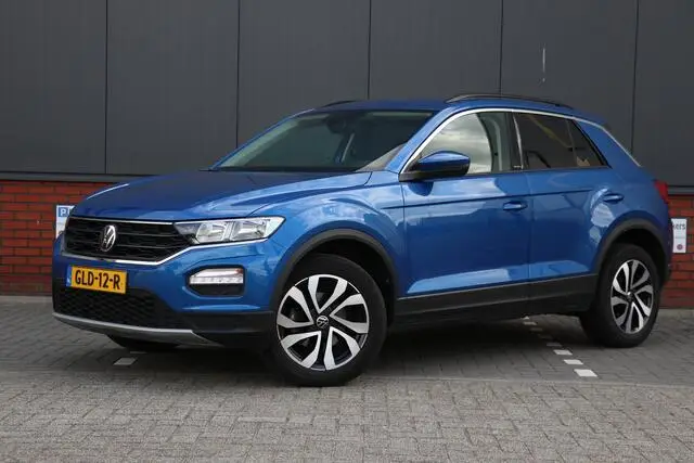 Photo 1 : Volkswagen T-roc 2022 Petrol