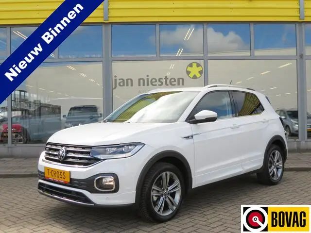 Photo 1 : Volkswagen T-cross 2022 Essence