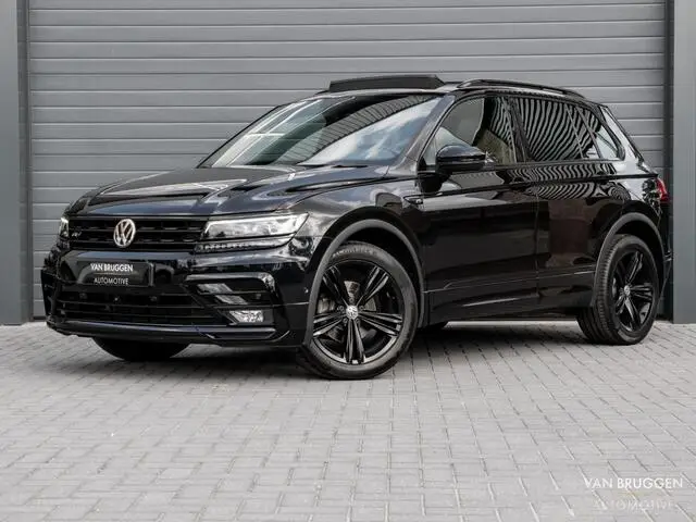 Photo 1 : Volkswagen Tiguan 2017 Essence