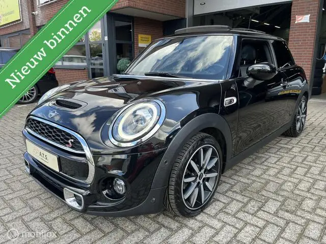 Photo 1 : Mini Cooper 2020 Petrol