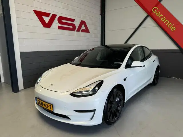 Photo 1 : Tesla Model 3 2021 Electric