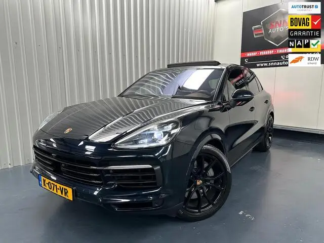 Photo 1 : Porsche Cayenne 2018 Essence