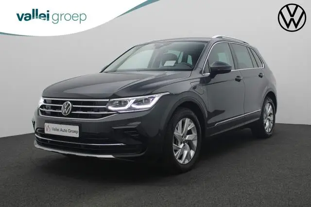 Photo 1 : Volkswagen Tiguan 2021 Hybride