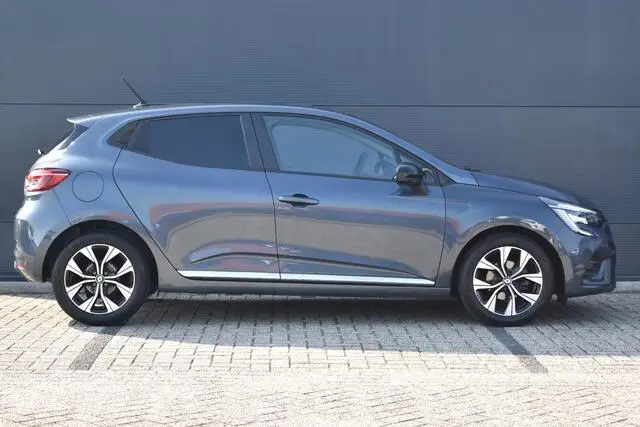 Photo 1 : Renault Clio 2022 Essence