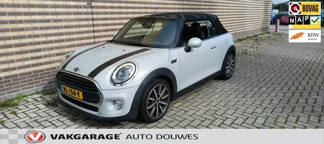 Photo 1 : Mini Cooper 2018 Petrol