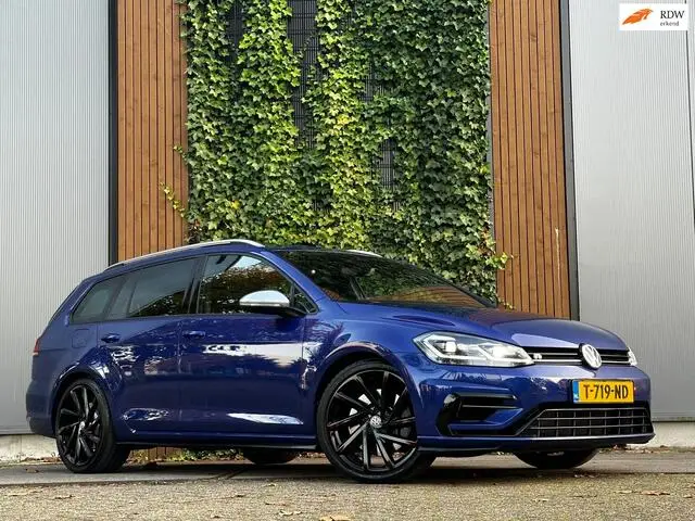 Photo 1 : Volkswagen Golf 2017 Petrol