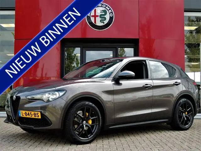 Photo 1 : Alfa Romeo Stelvio 2020 Diesel