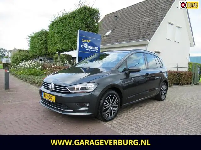 Photo 1 : Volkswagen Golf 2016 Petrol