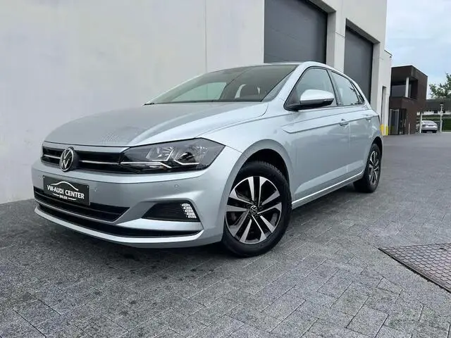 Photo 1 : Volkswagen Polo 2021 Essence