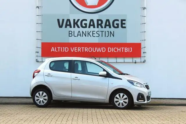 Photo 1 : Peugeot 108 2020 Essence