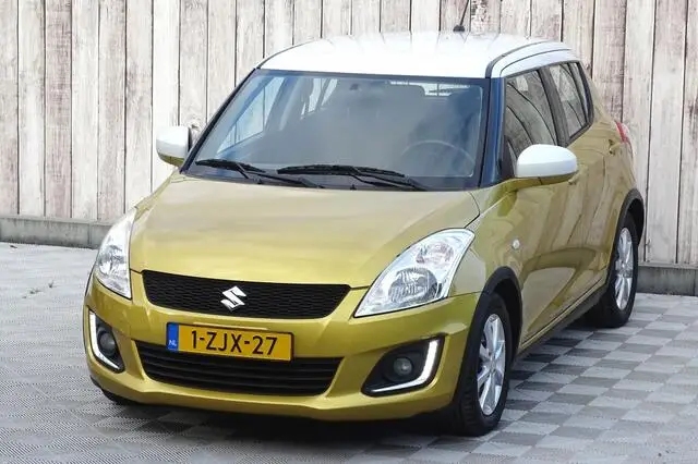 Photo 1 : Suzuki Swift 2015 Essence