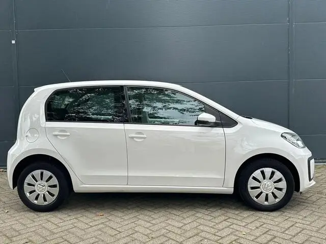 Photo 1 : Volkswagen Up! 2019 Petrol