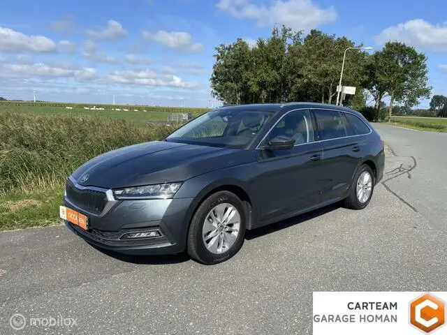 Photo 1 : Skoda Octavia 2021 Essence