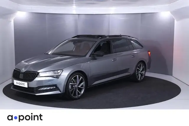 Photo 1 : Skoda Superb 2023 Petrol