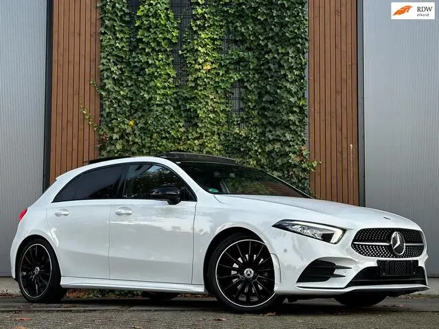 Photo 1 : Mercedes-benz Classe A 2019 Petrol