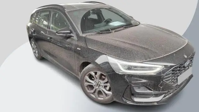 Photo 1 : Ford Focus 2023 Essence