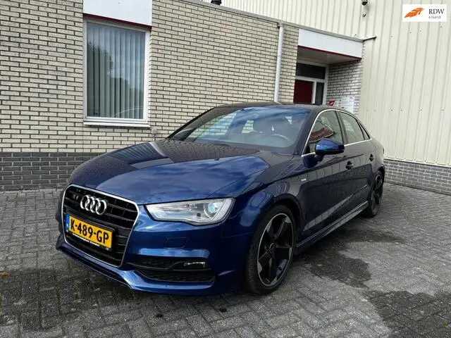 Photo 1 : Audi A3 2015 Essence