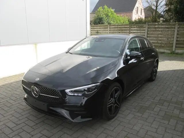 Photo 1 : Mercedes-benz Classe Cla 2024 Not specified