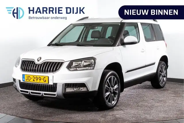 Photo 1 : Skoda Yeti 2016 Petrol